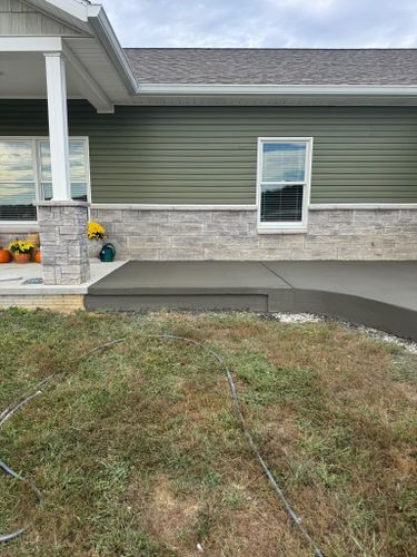 Driveways & Sidewalks for Whitfield Concrete Construction in Solsberry, IN