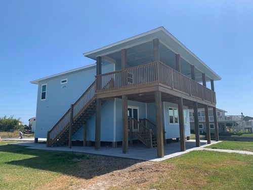 Custom Homes for HMCI General Contractors in Rockport, TX