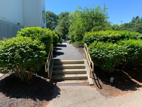 Hedge Trimming for Murray Mowing and More in Ashaway, RI