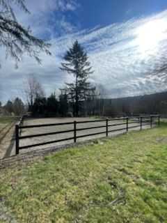 Fencing for Oats Equestrian Fencing LLC in Arlington, WA