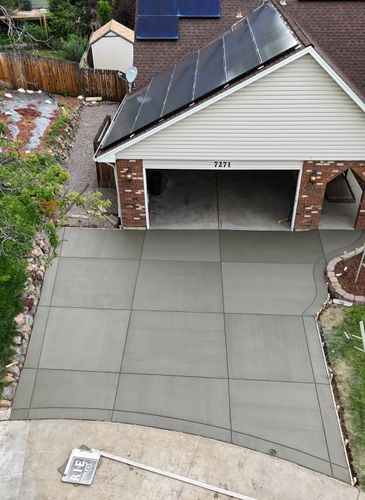 Concrete Driveways for B&M Concrete LLC in Longmont, CO