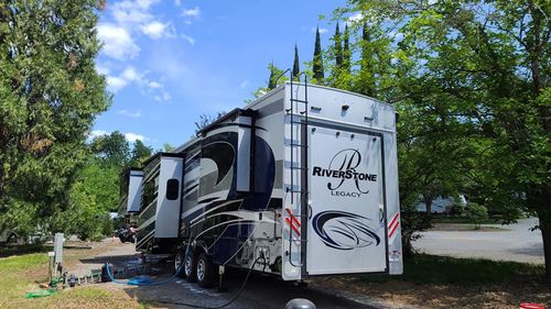 RV Washing for Adams' Mobile RV and Boat Wash+ in Redding, CA