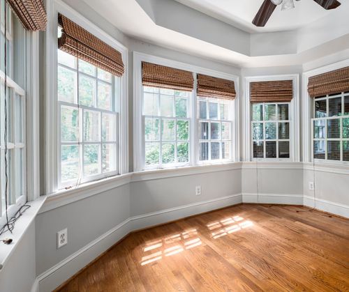 Residential and Commercial Window Cleaning for Malibu Window Cleaning in Annapolis, MD