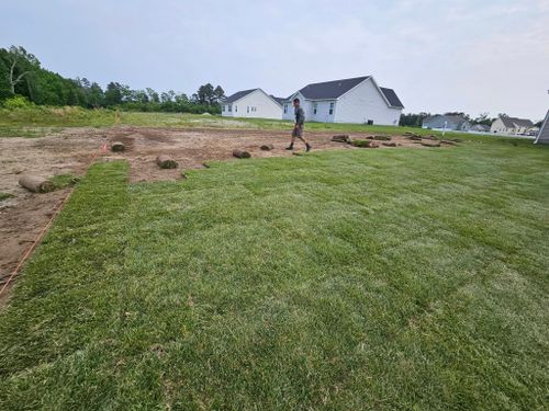 Lawn Maintenance for New Dawn Landscaping LLC in Georgetown, DE