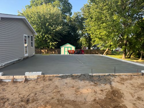 Concrete Slab Construction for B & E Concrete in Michigan City, IN