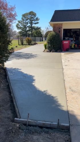 Concrete for MidWest Concrete in Benton, MO