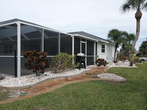 Flowerbed Installation and Maintenance for Unity Maintenance and More LLC in Englewood, FL