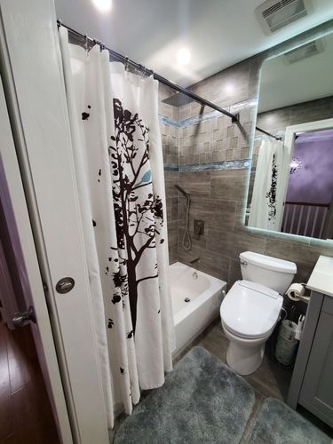  for Four leaf remodeling LLC in Crystal Lake, Illinois