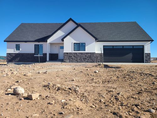Custom Home Design for JR Prime in Lyman, WY