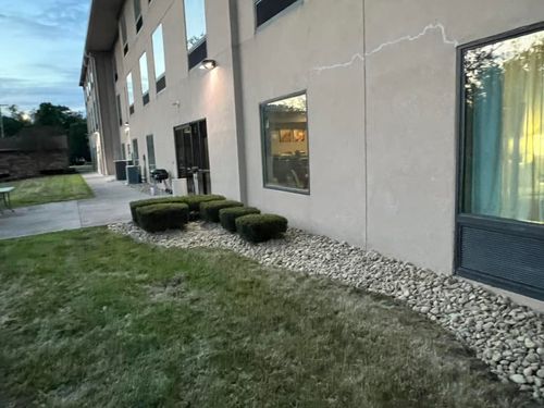 Fall Clean Up for Mark’s Mowing & Landscaping LLC  in Ashville, OH