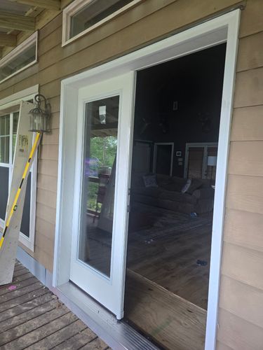 Exterior Painting for T & R Grantham Enterprises in Crestview, FL