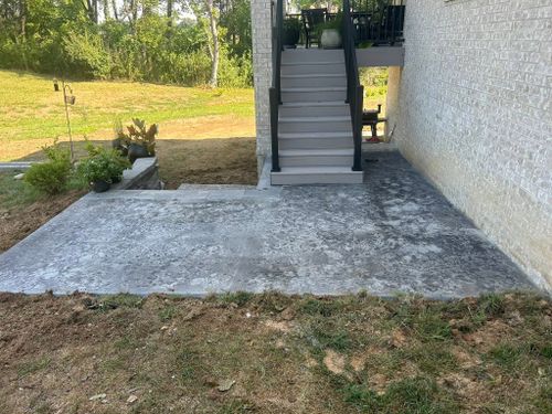 Concrete Slab Construction for MidWest Concrete in Benton, MO