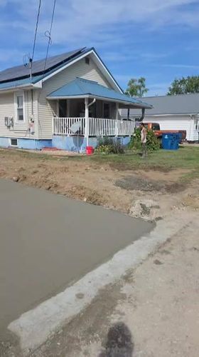 Concrete work (foundations, patios, sidewalks, floors) for 618 Construction  in Olney, IL