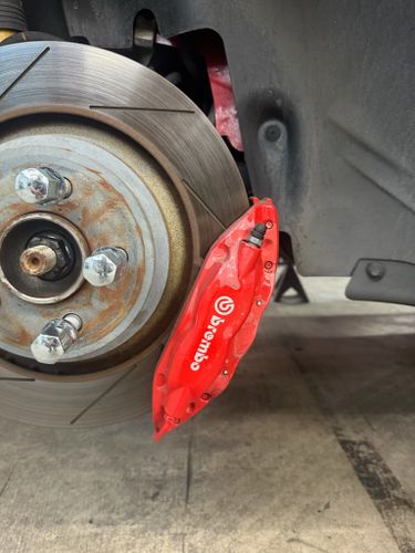 Brake caliper painting for MaziMan Paint and Customs in Chandler, AZ