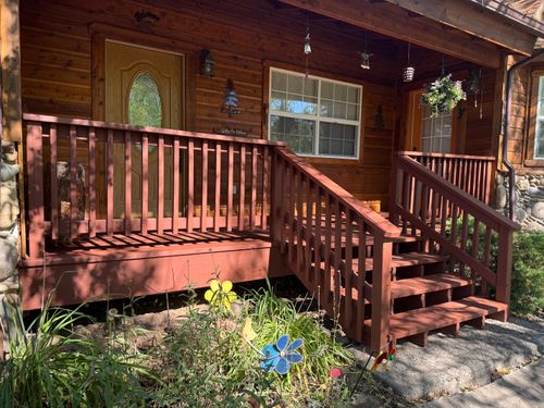 Staining for Mountain Home Paint & Stain in Pagosa Springs, CO