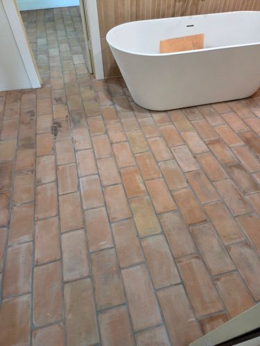  for D&J Custom Floors in Nederland, TX