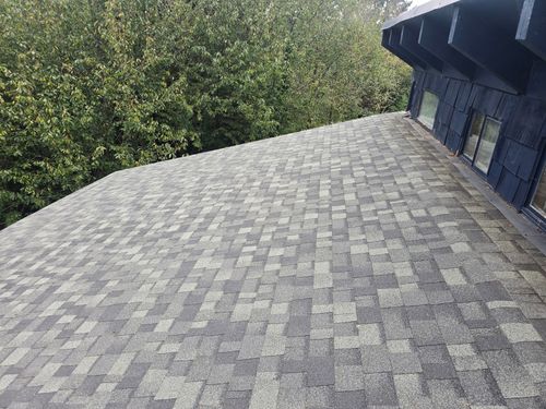 Roofing for Matthew Brooms Construction  in Coos Bay, OR