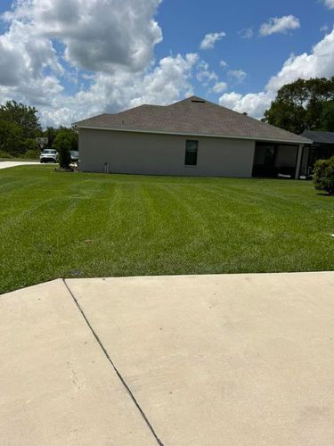 All Photos for Estrada All Pro Lawn Service in Auburndale, Florida