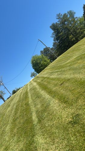All Photos for Gullion’s Lawn and Landscaping in DeMossville, KY