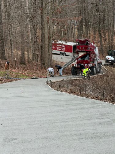 Driveways & Sidewalks for Whitfield Concrete Construction in Solsberry, IN