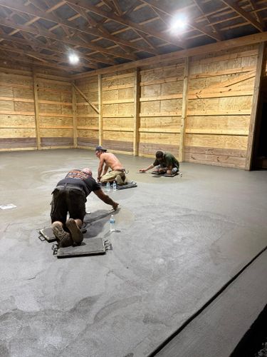 Driveways & Sidewalks for Whitfield Concrete Construction in Solsberry, IN