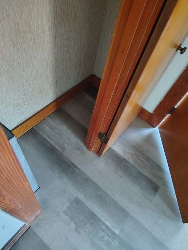  for Ideal Flooring in Glasgow, KY