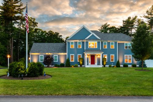 Landscape Lighting for Pungitore Landscapes, Irrigation & Fertilizer in Hingham, MA