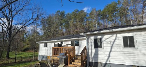 Roofing Installation for Travis Rylee Roofing in Gainesville, GA