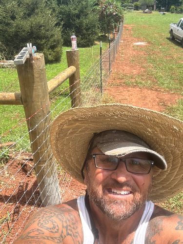  for Thornton Fencing in Madisonville, TN