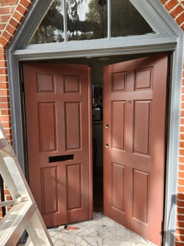 Staining for Bullfrog Coatings LLC in Crawfordville, FL