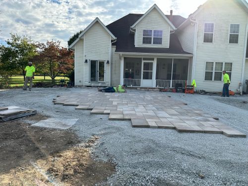 Landscape Installation for Mayfield Landscaping in Staunton, IL