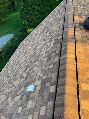 Roofing for La Bendicion Construction LLC in Annandale, VA