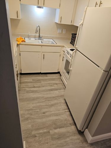 Flooring Installation for Cotanny Construction LLC in Llano, TX