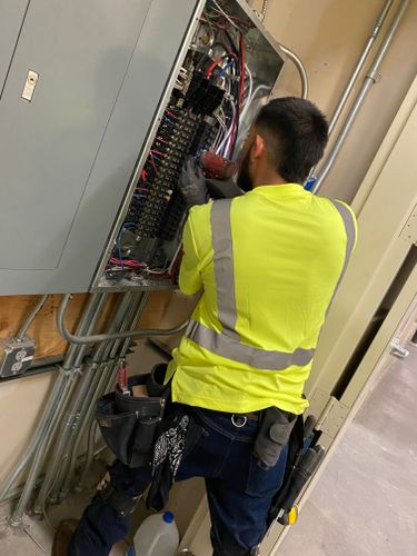 All Photos for MR Top Quality Electric in El Paso, TX