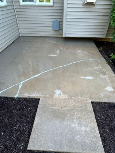 Home Softwash for J&J Power Washing and Gutter Cleaning in Sycamore, IL