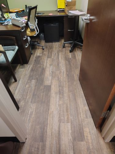  for Ideal Flooring in Glasgow, KY