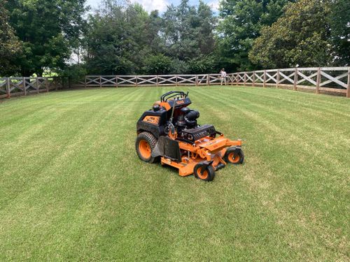 Mulch & Pinestraw Beds for Castillo’s Lawn Care in Monroe, GA
