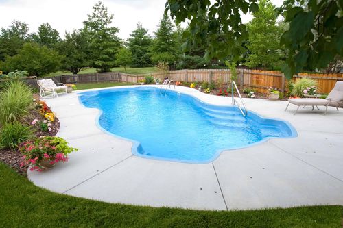 Custom Pool Design for Romoland General Contractor & Pools Inc. in Fontana, CA