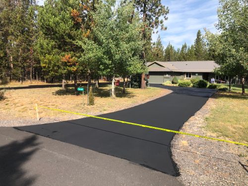 Driveway Sealcoating for Pacific Sealcoating in Black Butte Ranch, OR