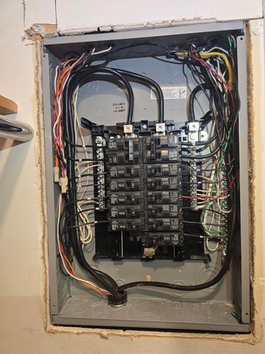  for Grunt Electric in Bensenville, IL