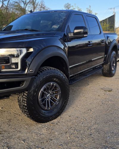 Full Detail Service for Luxury Auto Detail in Peoria, IL