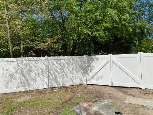 Vinyl Fencing for Sea Level Fence in Virginia Beach, VA