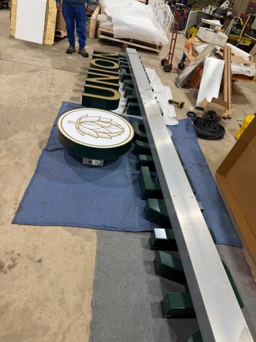  for MTZ Signs in Janseville, WI