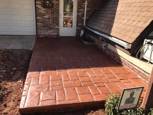 Concrete Repair- Overlays for Custom Concrete Enterprises in Springfield, IL