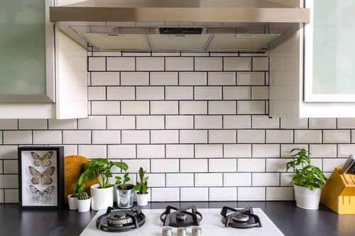 Kitchen Backsplash Tiling for Cox Tile and Stone in Clinton, UT