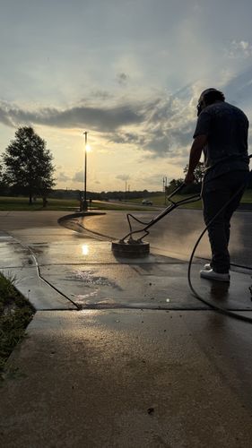  for Bluegrass Brothers Exterior Services LLC in Elizabethtown, KY