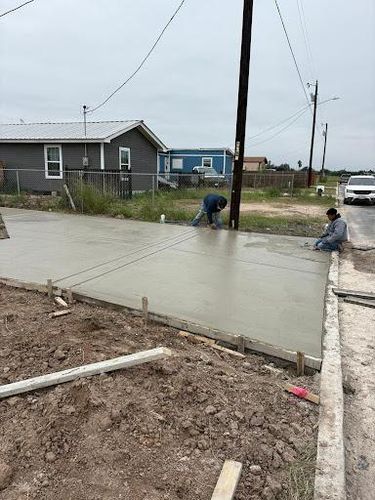 Concrete for Superior Painting and Metal Solutions in McAllen, TX