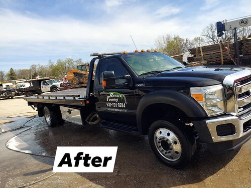 Truck cleaning for The Boss Mobile Pressure Washing Inc in Chicago, IL