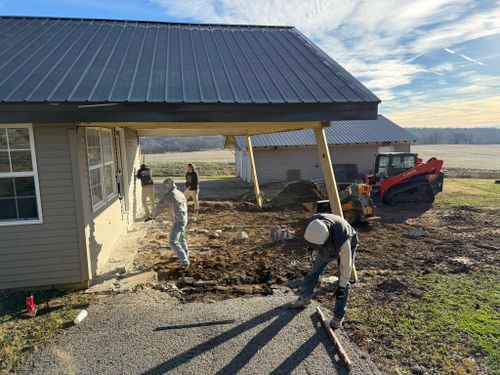 Porches, Patios, & Firepits for Whitfield Concrete Construction in Solsberry, IN