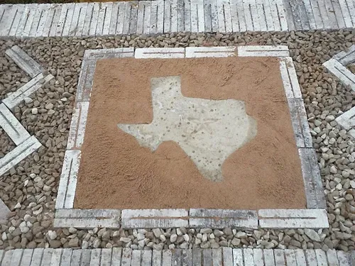 Stonework for  Be Green Lawn Care & Landscaping, LLC in Denton, TX